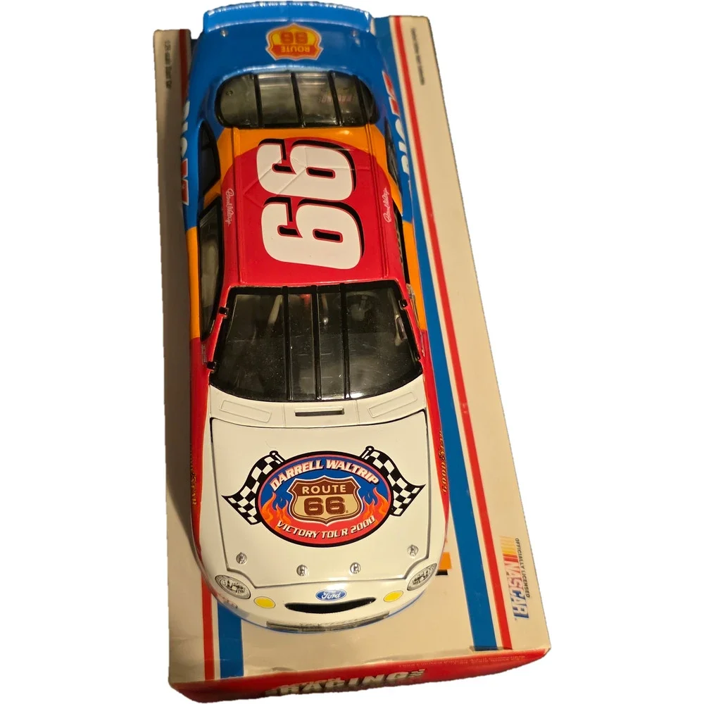 Darrell Waltrip #66 Big Kmart Route 66 Victory Tour 2000 1:24 Bank Taurus Nascar
